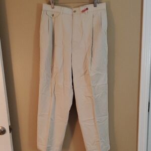 Haggar Men's Tan Chinos